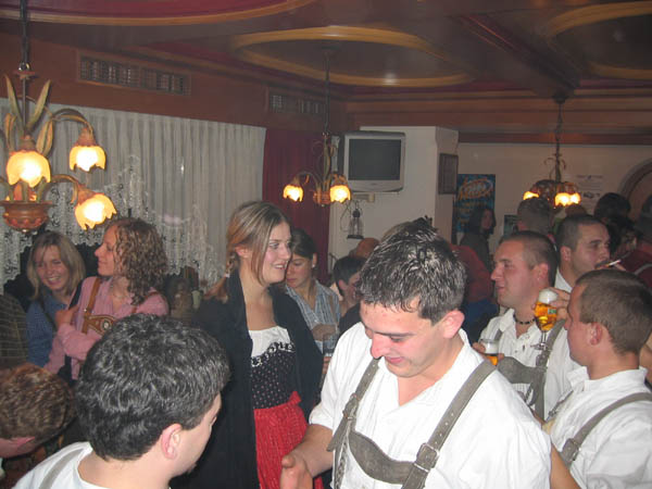 lederhosnball0010