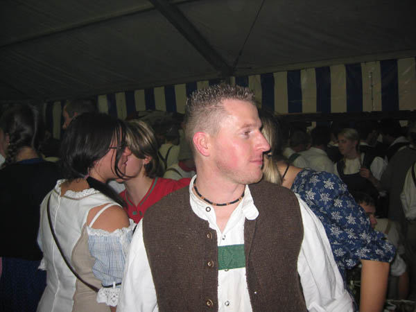 lederhosnball0036