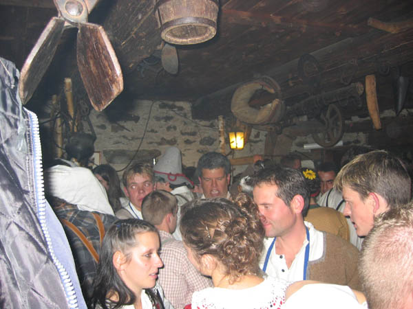 lederhosnball0041