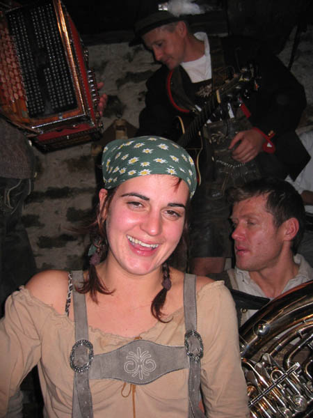 lederhosnball0076