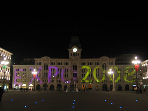 2004.04.10-22.06.22