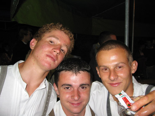 2004.08.08-00.01.08