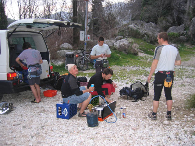 2005.03.25-18.04.30