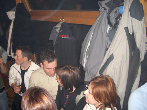 2004.02.07-00.26.18h