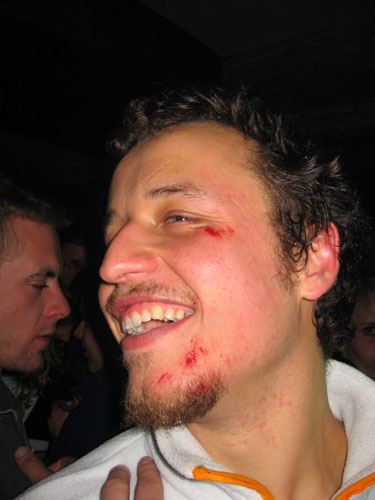 2004.02.07-02.27.56