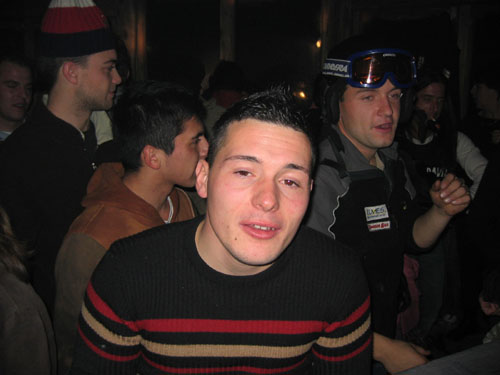 2004.11.27-01.22.29