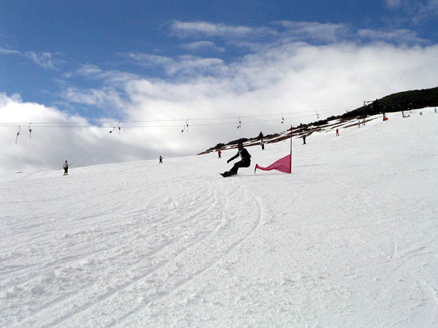2005.02.12-14.40.15